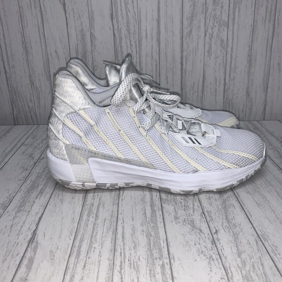 Mens Size 13.5 Adidas Dame 7 White EUC - Picture 1 of 7